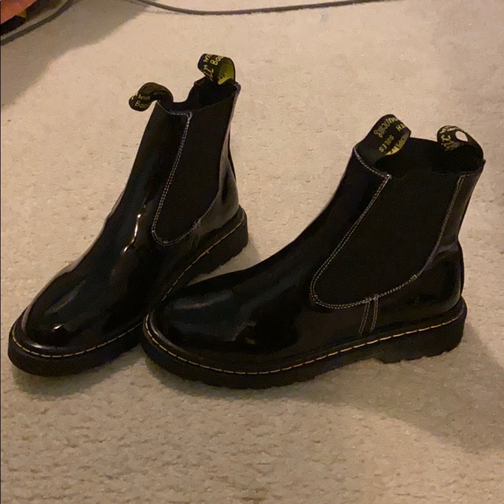 Chelsea boots